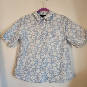 Forever 21 Blue and White Floral Shirt